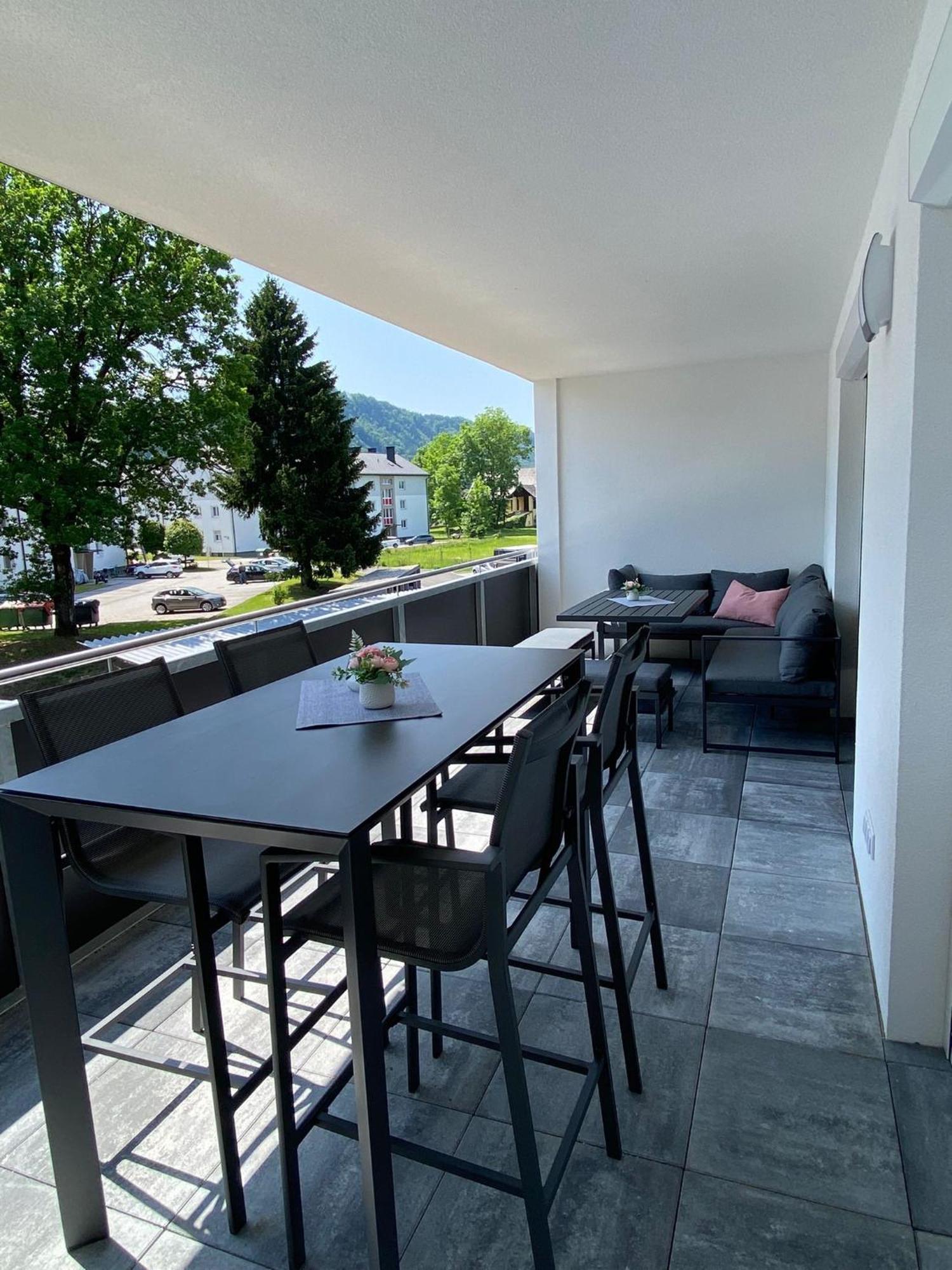 Apartment Wunderschoene, Neue Mit Grosser Terrasse